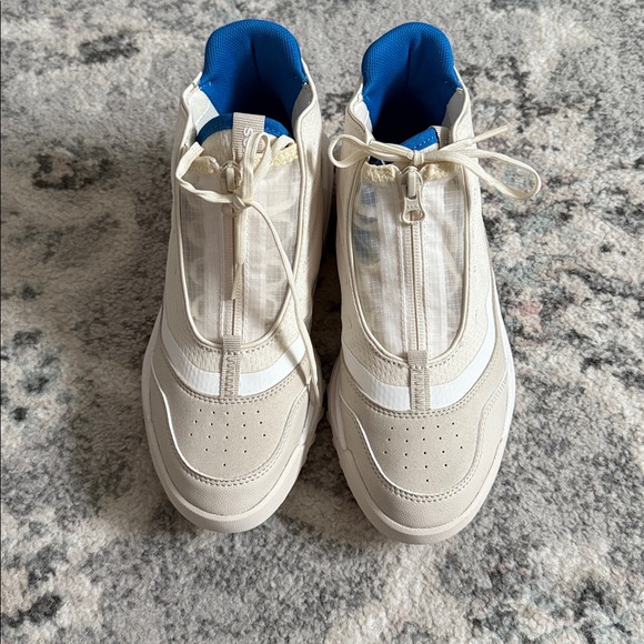 Sorel Women's ONA 718 Mid Sneaker shoe in the "Chalk, Hyper Blue" colorway - Picture 2 of 11